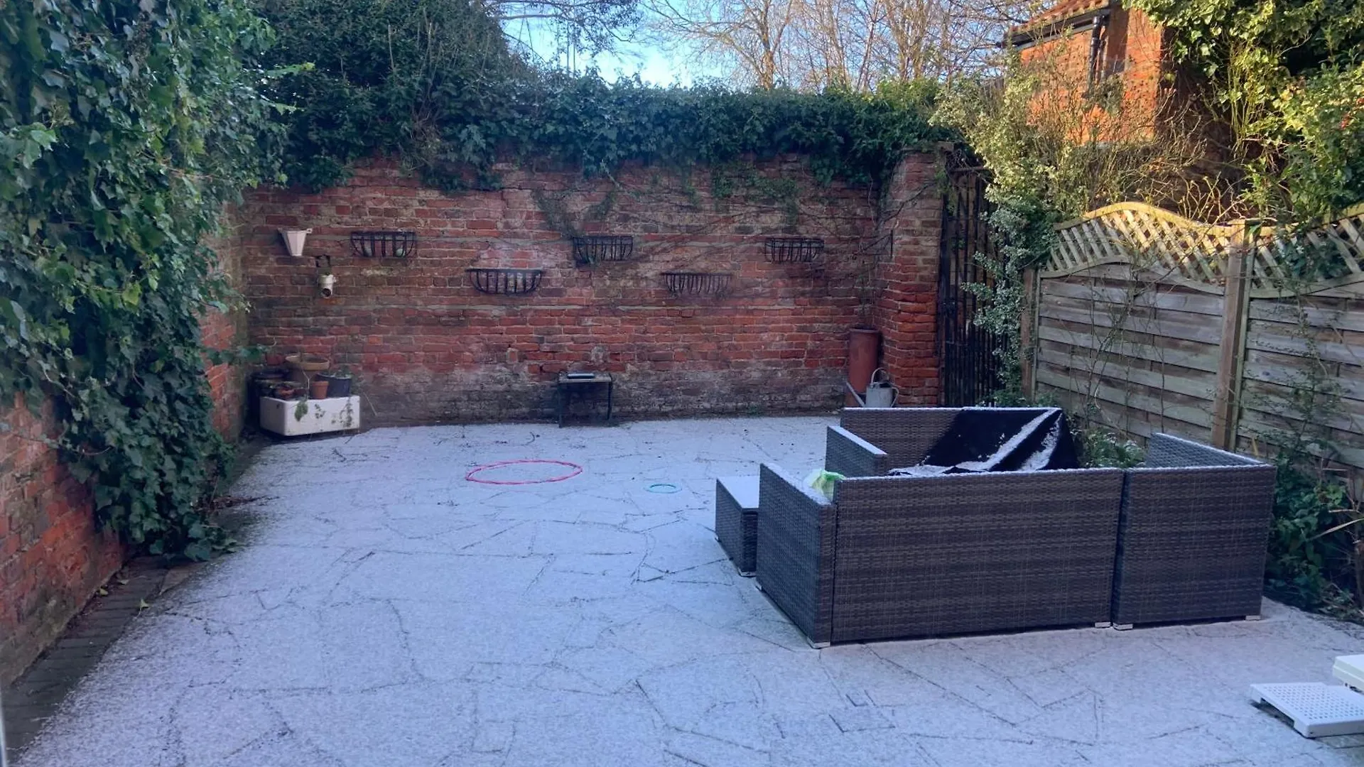 Central Beverley 4-Bedroom Townhouse